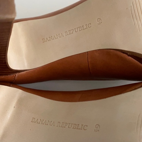 Banana Republic Caramel Leather Peep Toe Platform Pumps Size 6.5 - Picture 10 of 13